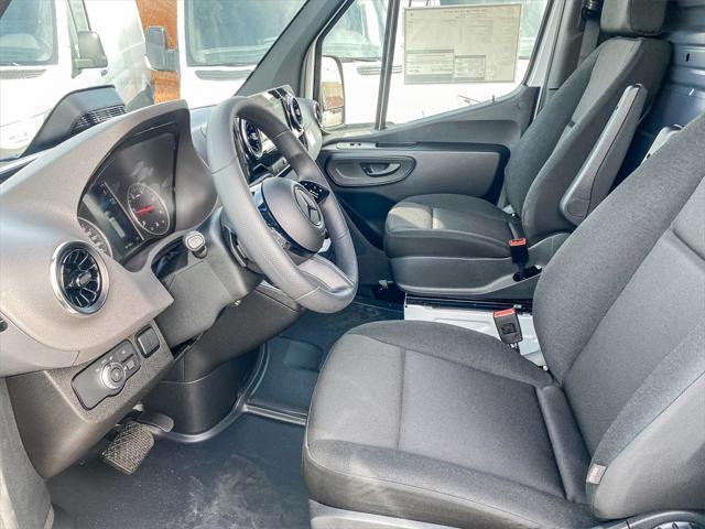 new 2025 Mercedes-Benz Sprinter 2500 car, priced at $62,016