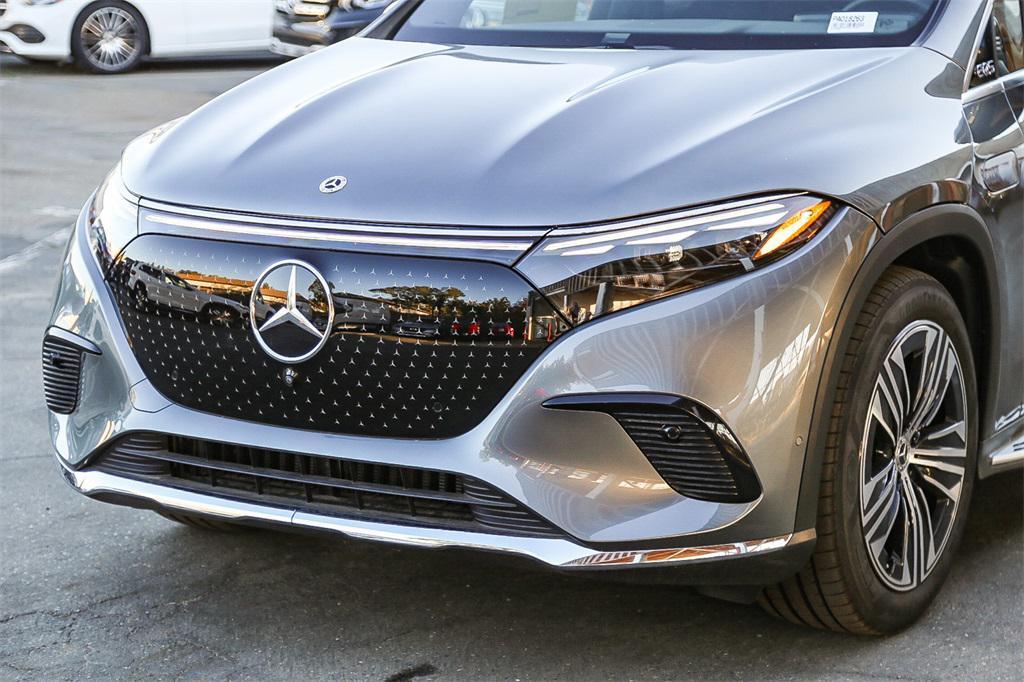 new 2023 Mercedes-Benz EQS 450 car, priced at $111,965