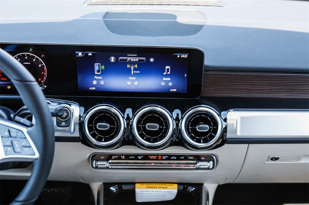 new 2026 Mercedes-Benz GLB 250 car, priced at $48,505