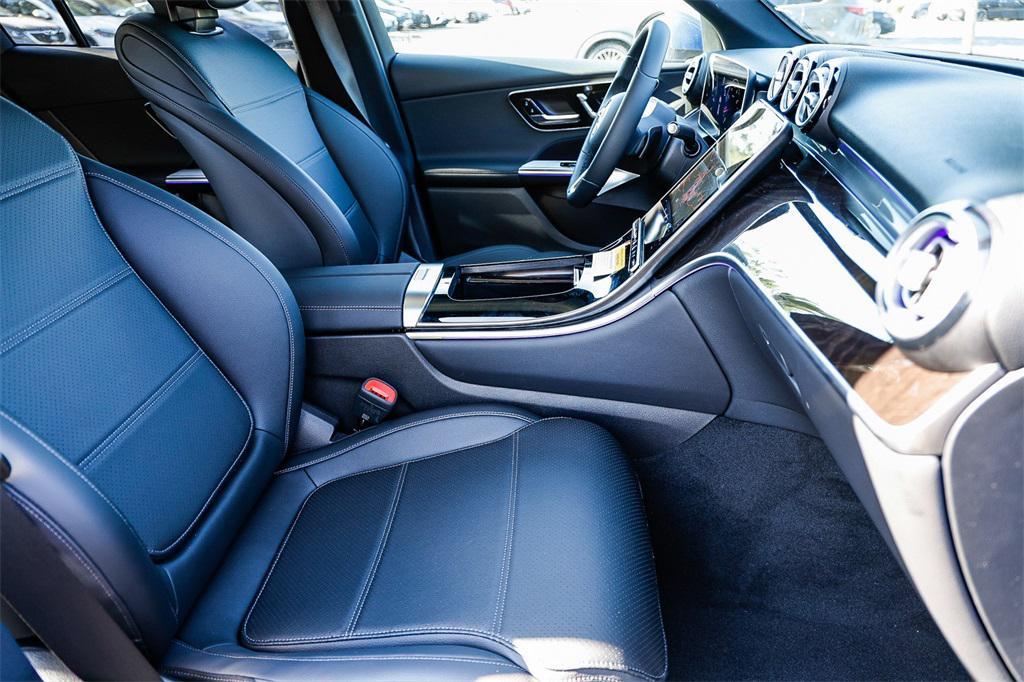 new 2025 Mercedes-Benz GLC 300 car, priced at $57,955
