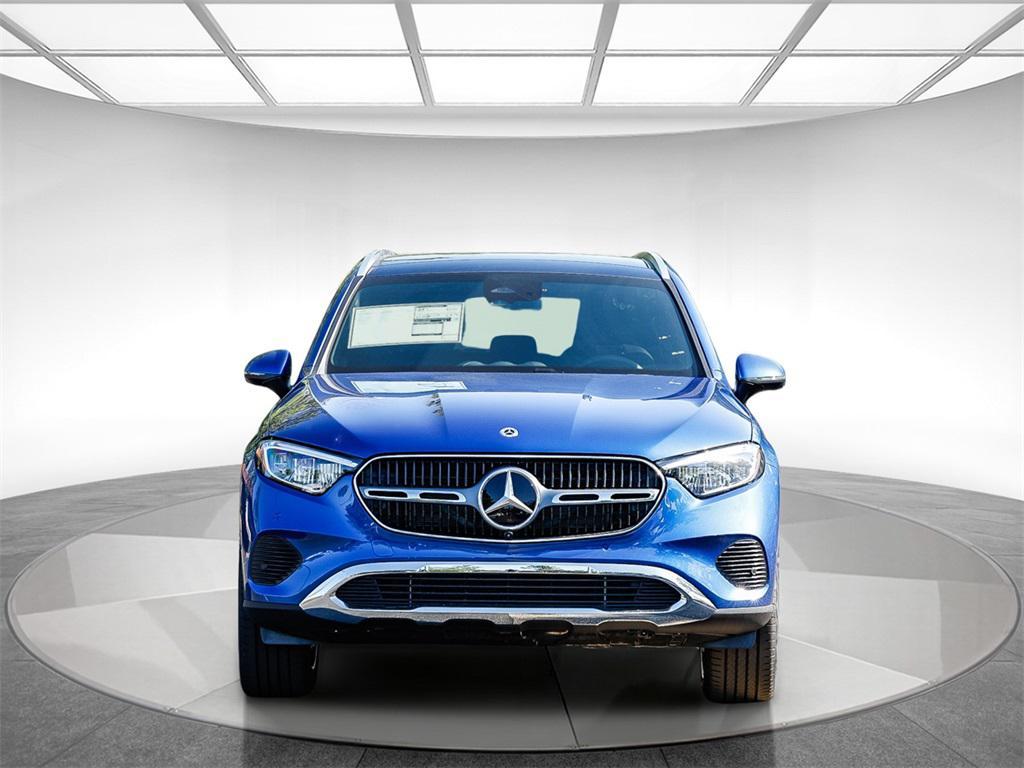 new 2025 Mercedes-Benz GLC 300 car, priced at $57,955