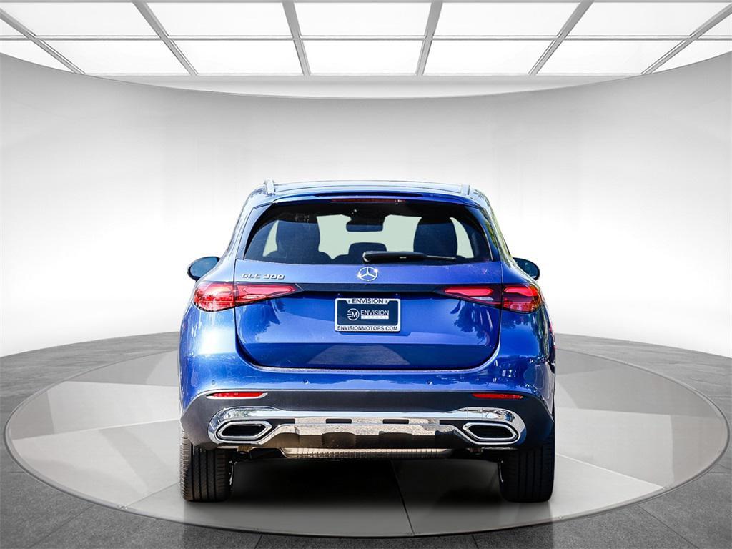 new 2025 Mercedes-Benz GLC 300 car, priced at $57,955