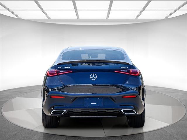 new 2025 Mercedes-Benz GLC 300 car, priced at $67,385