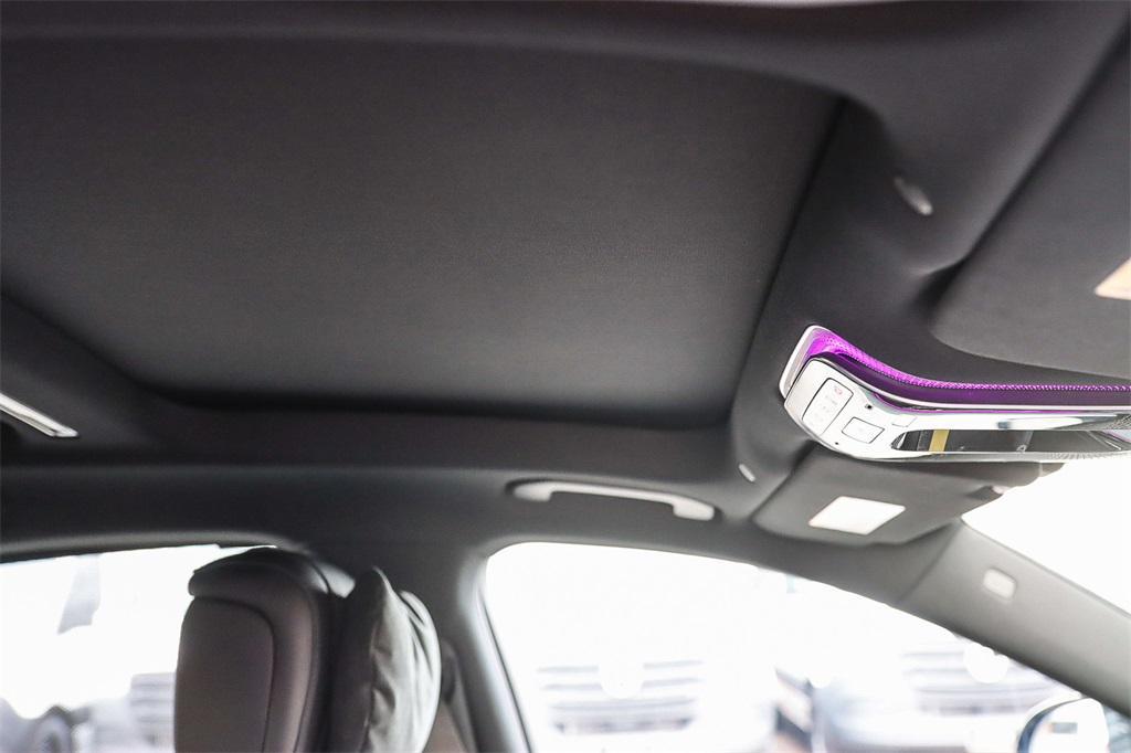 new 2025 Mercedes-Benz S-Class car, priced at $138,160