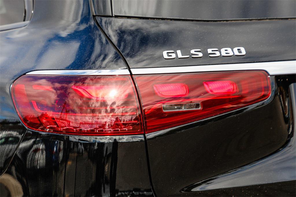 new 2026 Mercedes-Benz GLS 580 car, priced at $126,555