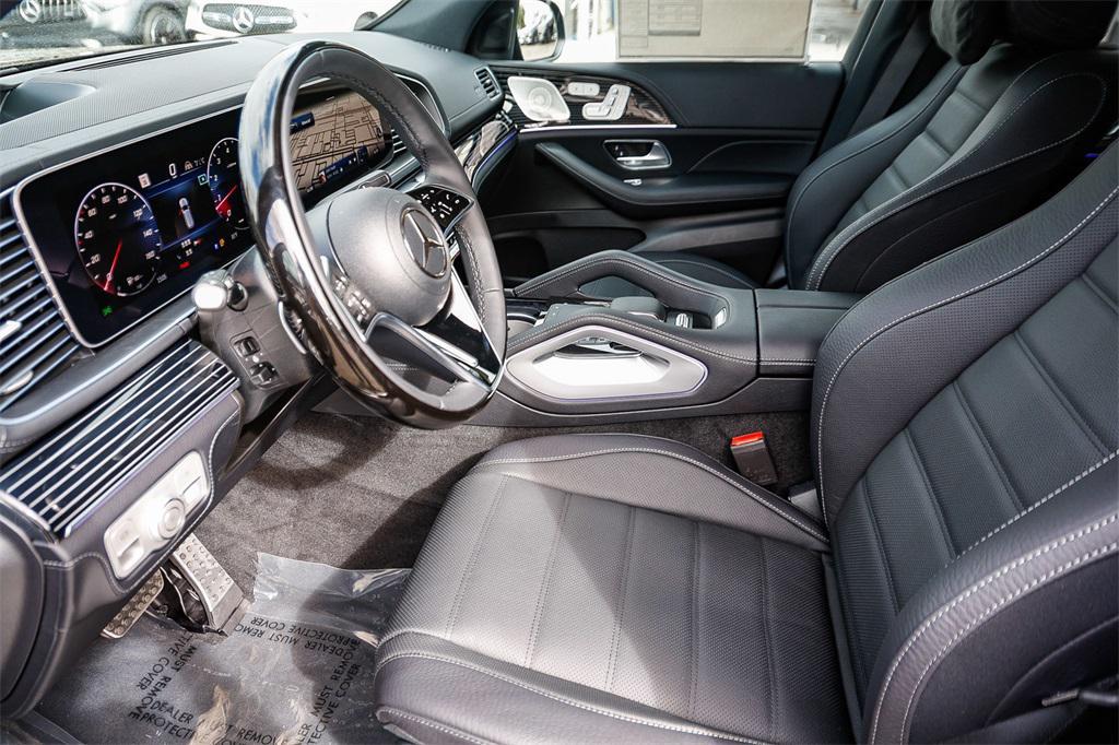 new 2026 Mercedes-Benz GLS 580 car, priced at $126,555