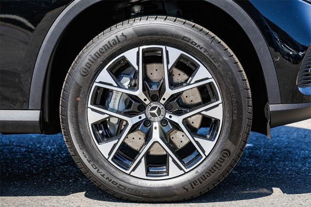 new 2025 Mercedes-Benz GLC 350e car, priced at $63,705