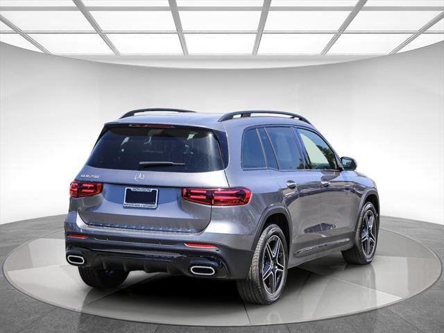 new 2024 Mercedes-Benz GLB 250 car, priced at $55,140
