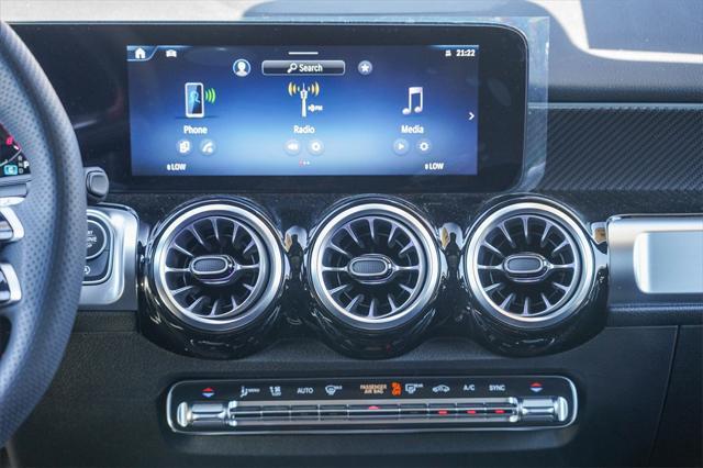 new 2024 Mercedes-Benz GLB 250 car, priced at $54,325
