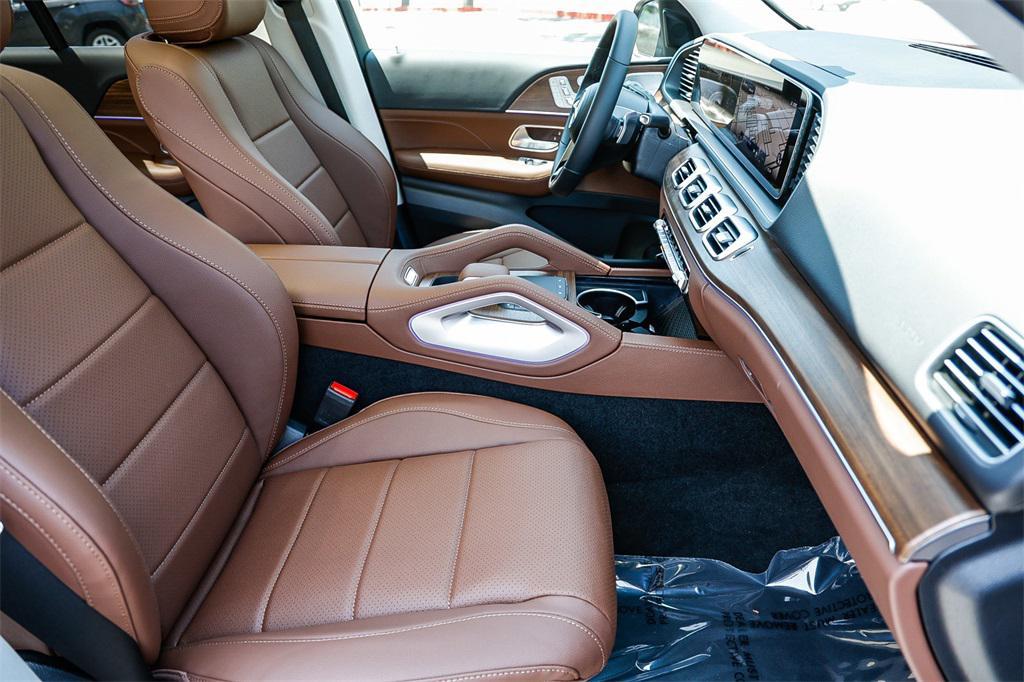 new 2025 Mercedes-Benz GLE 350 car, priced at $75,390
