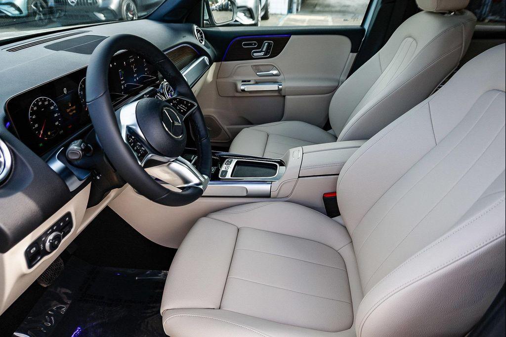 new 2026 Mercedes-Benz GLB 250 car, priced at $53,765