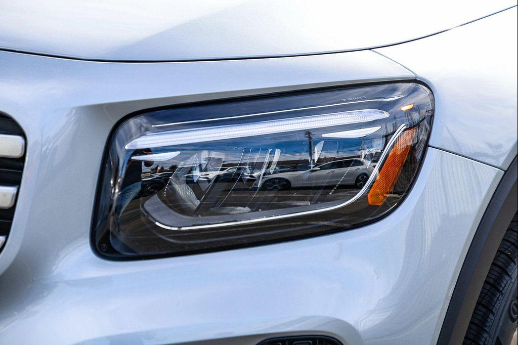 new 2026 Mercedes-Benz GLB 250 car, priced at $53,765