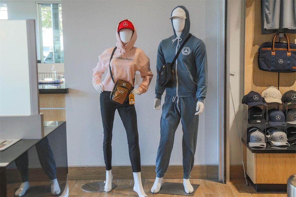 used 2020 Nissan Frontier car, priced at $29,990