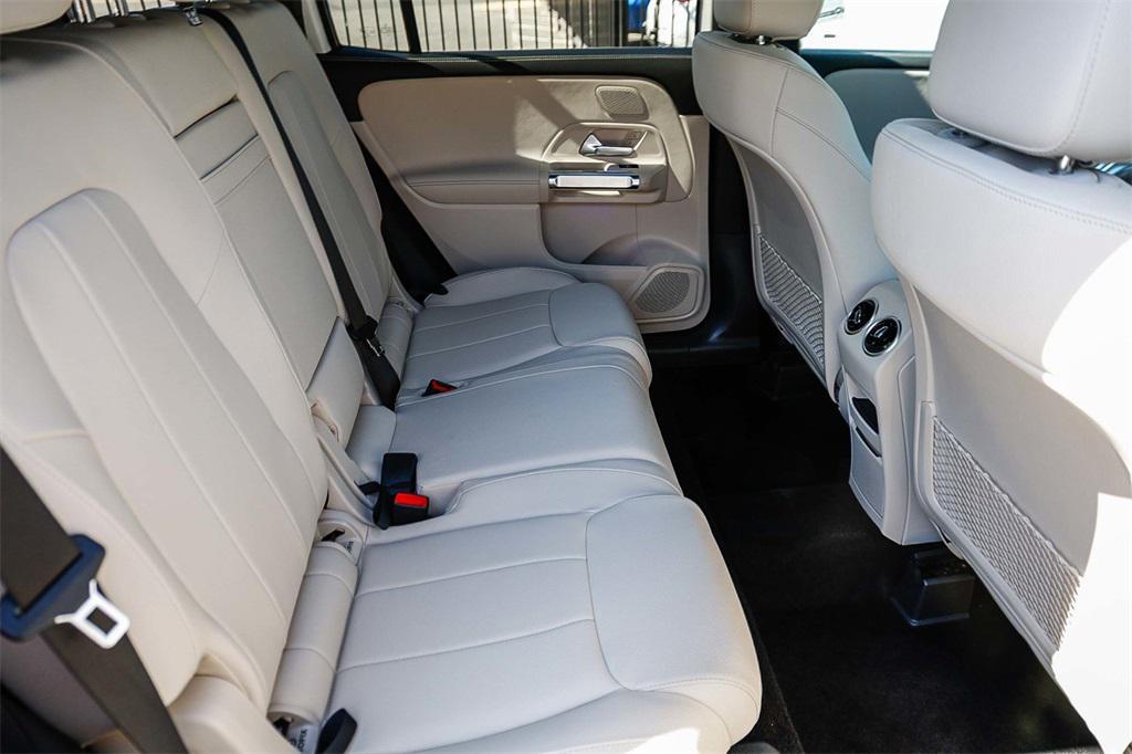 new 2026 Mercedes-Benz GLB 250 car, priced at $50,290