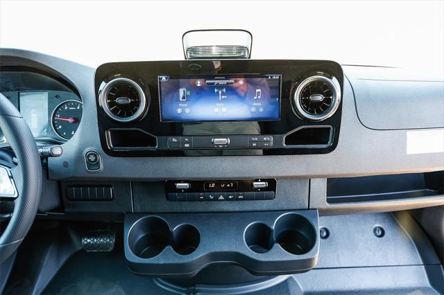 new 2025 Mercedes-Benz Sprinter 2500 car, priced at $64,303