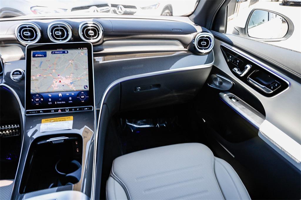 new 2025 Mercedes-Benz GLC 300 car, priced at $62,105