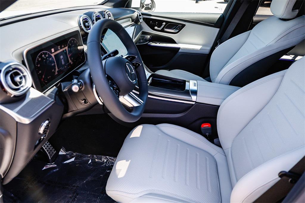 new 2025 Mercedes-Benz GLC 300 car, priced at $62,105