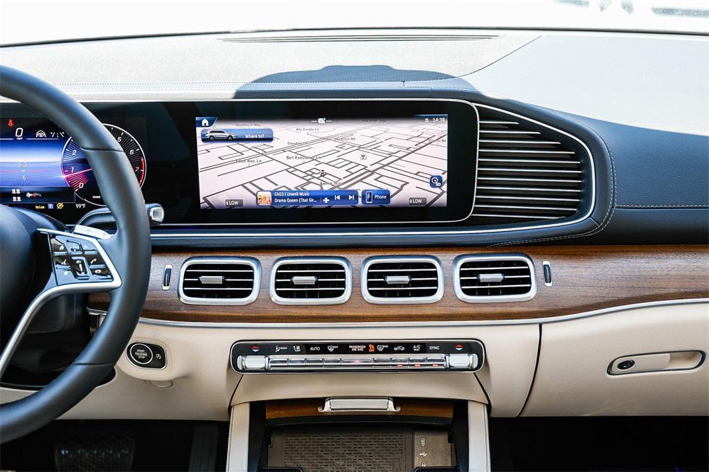 new 2025 Mercedes-Benz GLS 450 car, priced at $91,580