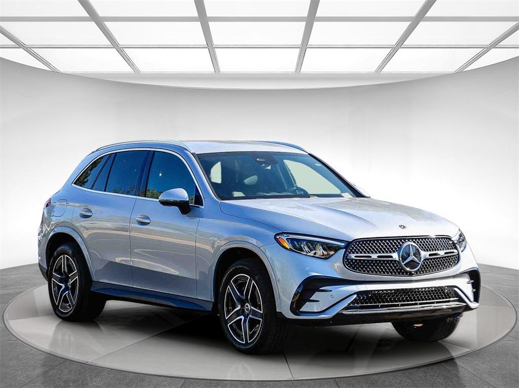 used 2025 Mercedes-Benz GLC 350e car, priced at $55,995
