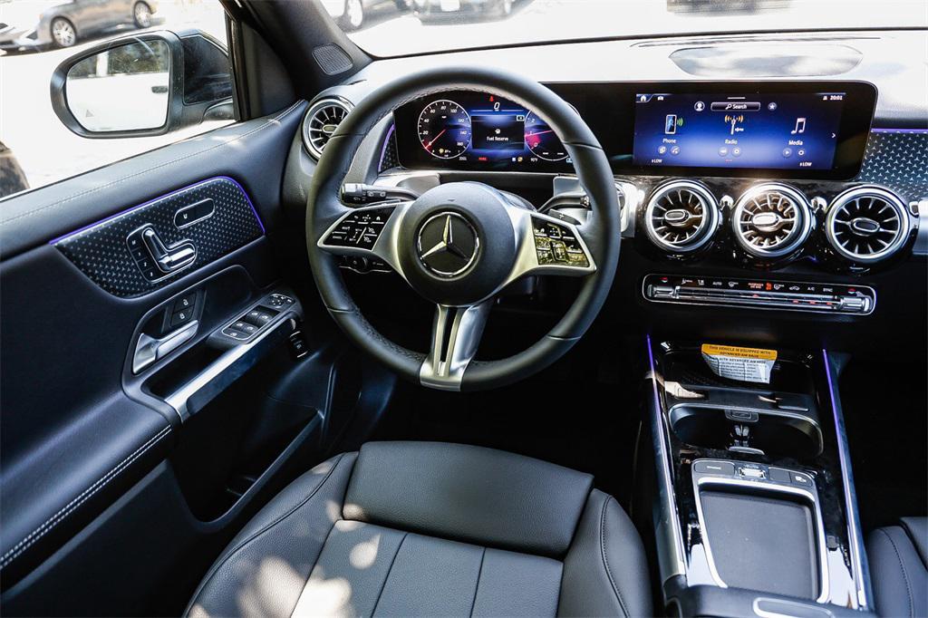 new 2025 Mercedes-Benz GLB 250 car, priced at $47,145