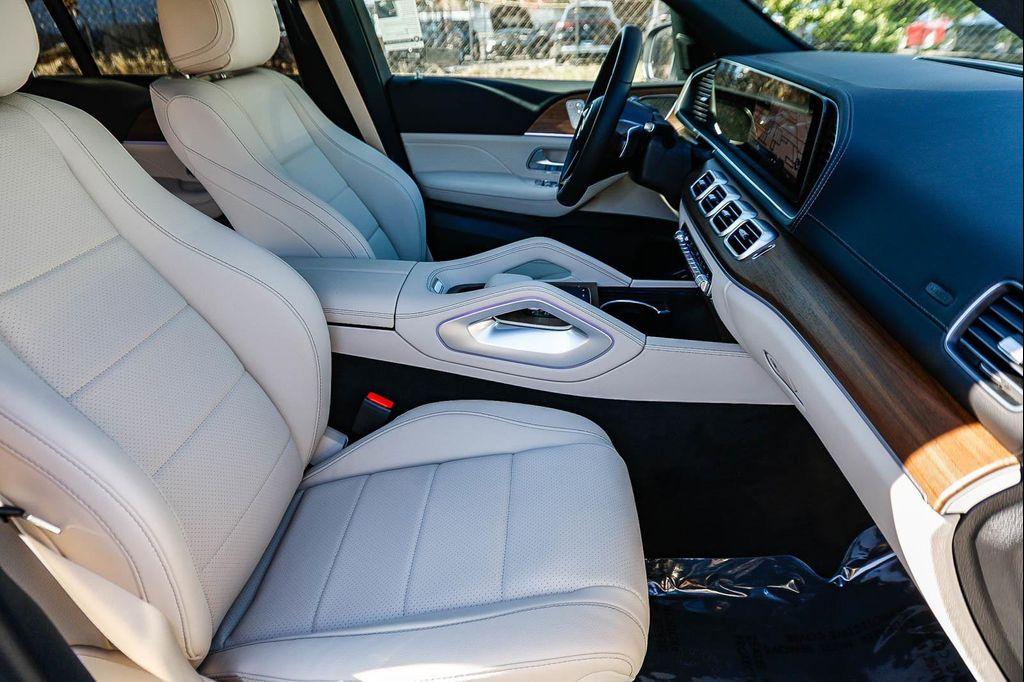 new 2026 Mercedes-Benz GLE 350 car, priced at $69,250