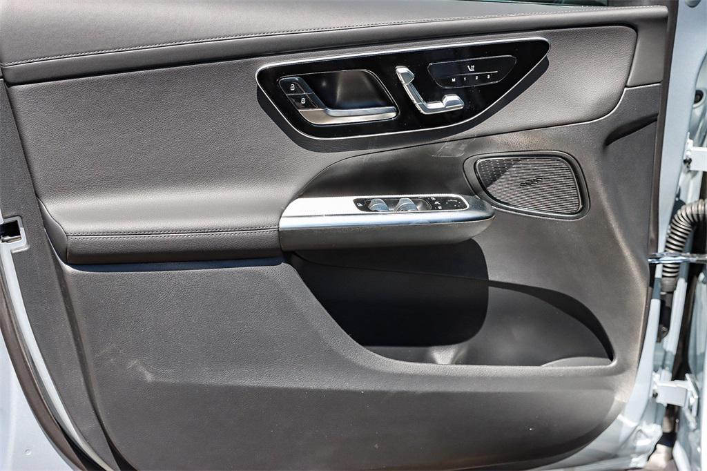 new 2025 Mercedes-Benz GLC 350e car, priced at $66,455