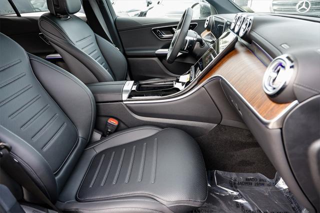 new 2025 Mercedes-Benz GLC 300 car, priced at $60,585