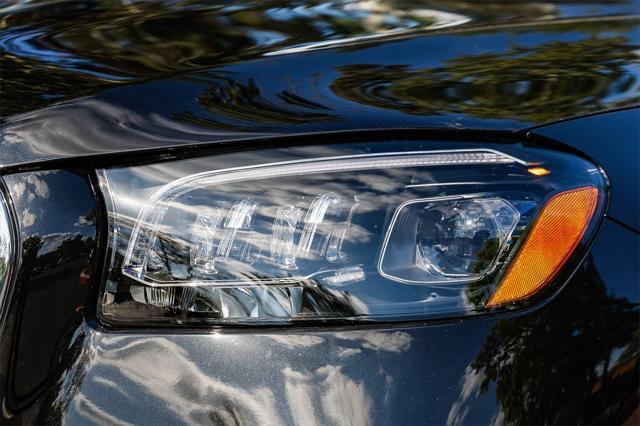 new 2025 Mercedes-Benz Maybach GLS 600 car, priced at $190,445
