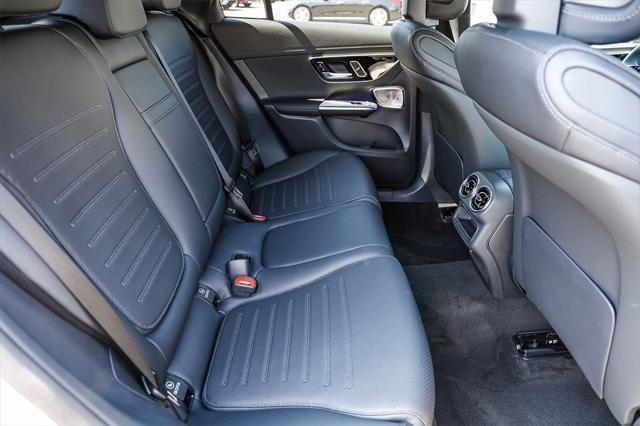 new 2025 Mercedes-Benz GLC 300 car
