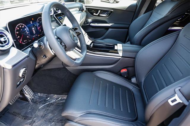 new 2025 Mercedes-Benz GLC 300 car