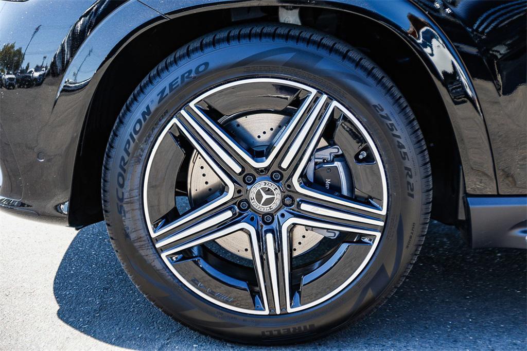 new 2026 Mercedes-Benz GLE 450 car, priced at $82,485