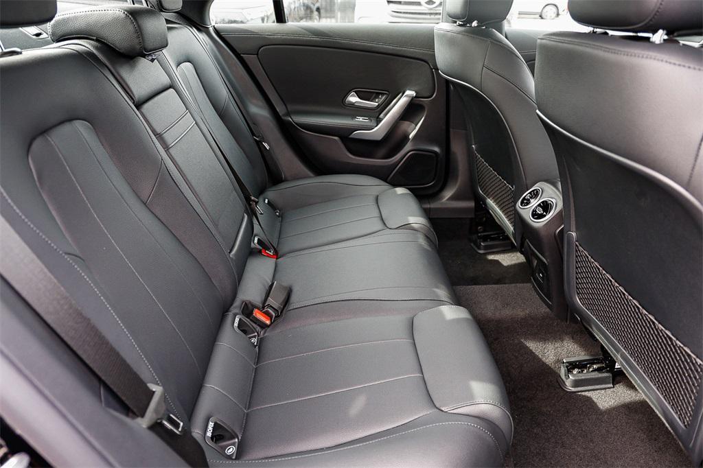 new 2025 Mercedes-Benz CLA 250 car, priced at $45,945