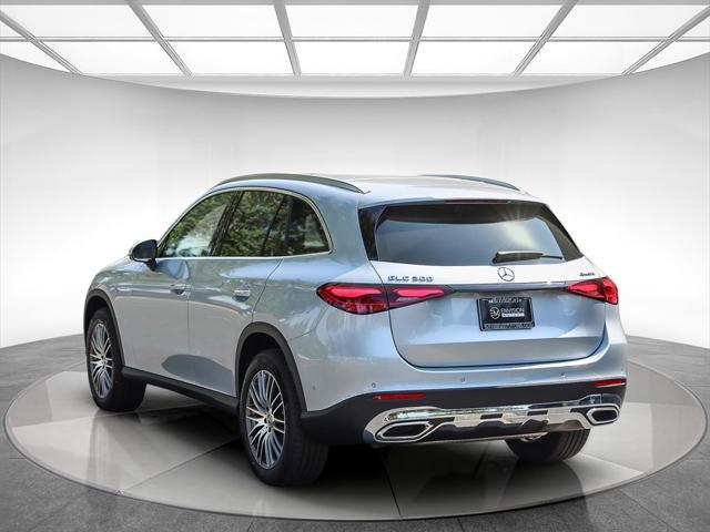 new 2025 Mercedes-Benz GLC 300 car, priced at $58,855