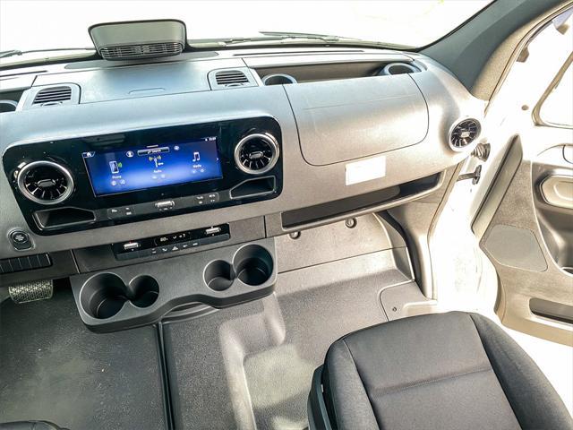 new 2025 Mercedes-Benz Sprinter 2500 car, priced at $65,389
