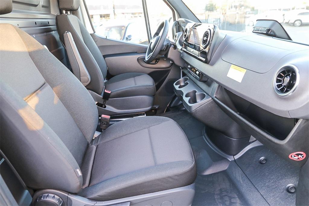 new 2025 Mercedes-Benz Sprinter 2500 car, priced at $65,521