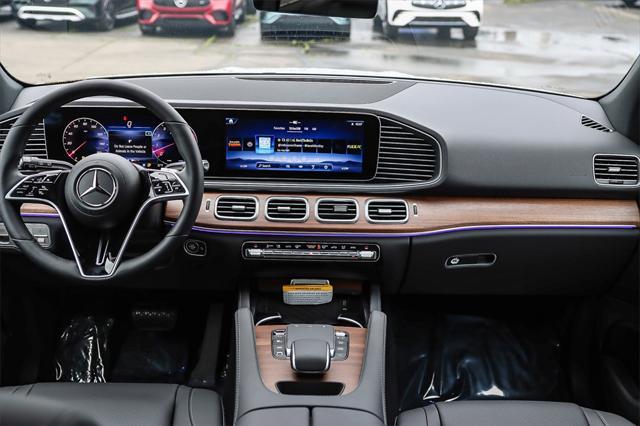 new 2025 Mercedes-Benz GLE 450 car, priced at $76,860