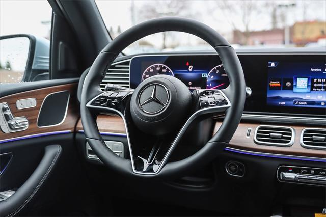 new 2025 Mercedes-Benz GLE 450 car, priced at $76,860
