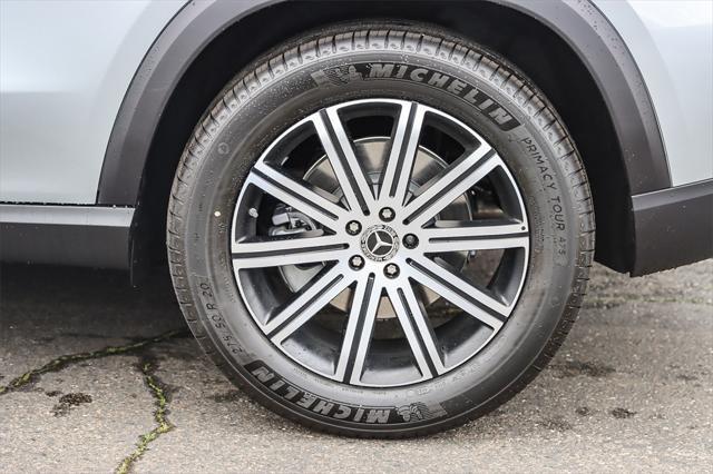 new 2025 Mercedes-Benz GLE 450 car, priced at $76,860