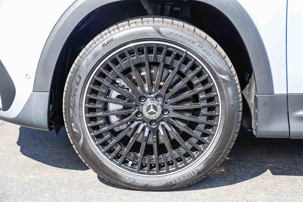 new 2024 Mercedes-Benz EQB 300 car, priced at $66,720