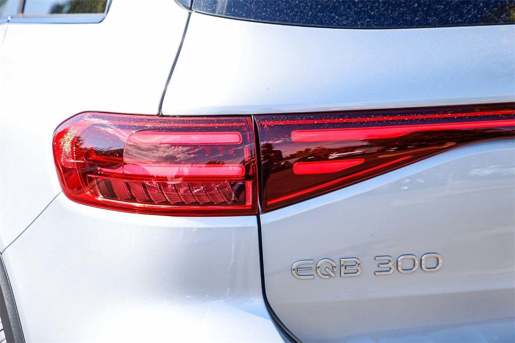 new 2024 Mercedes-Benz EQB 300 car, priced at $66,720