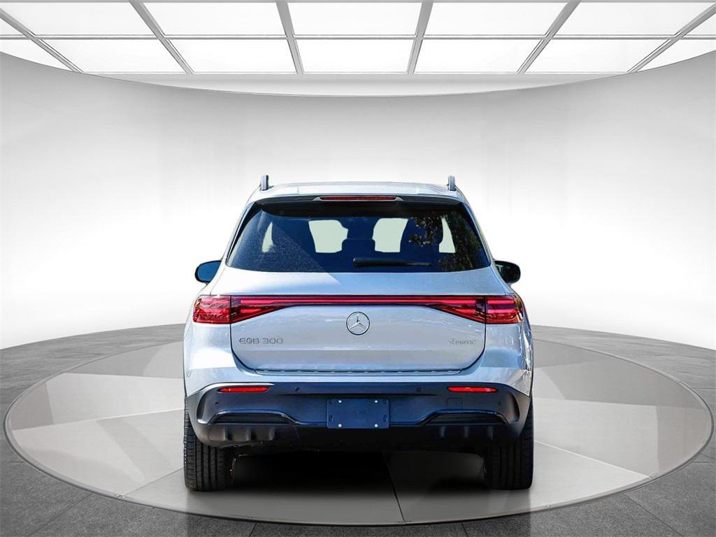 new 2024 Mercedes-Benz EQB 300 car, priced at $66,720