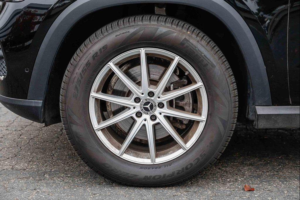 used 2024 Mercedes-Benz GLE 350 car, priced at $49,995