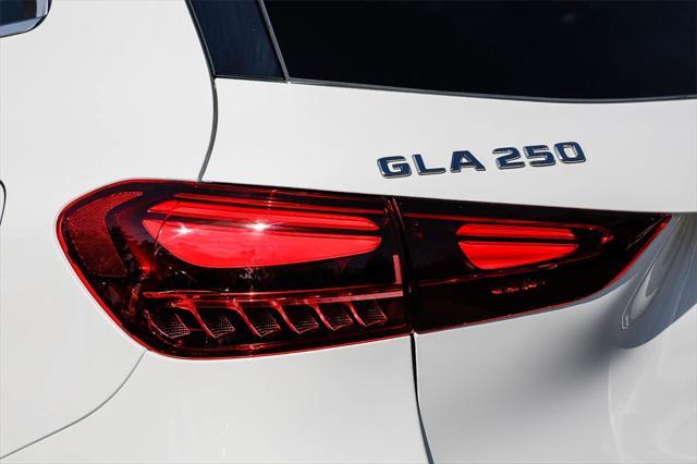 new 2025 Mercedes-Benz GLA 250 car, priced at $45,845