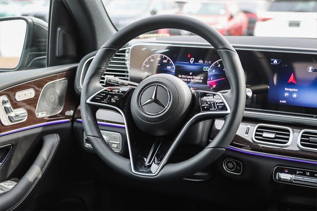 new 2025 Mercedes-Benz GLS 450 car, priced at $92,275