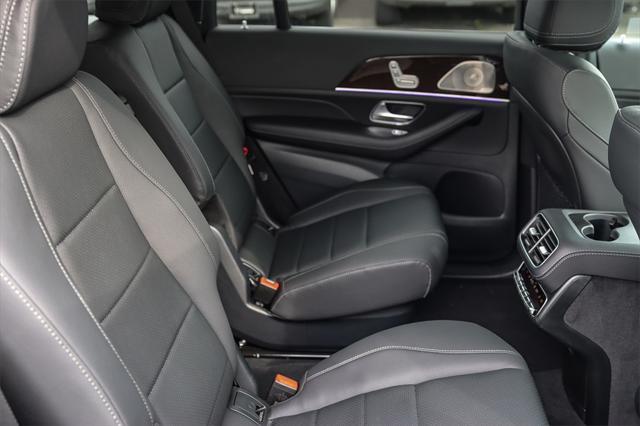 new 2025 Mercedes-Benz GLS 450 car, priced at $92,275
