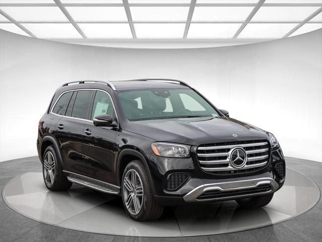 new 2025 Mercedes-Benz GLS 450 car, priced at $92,275
