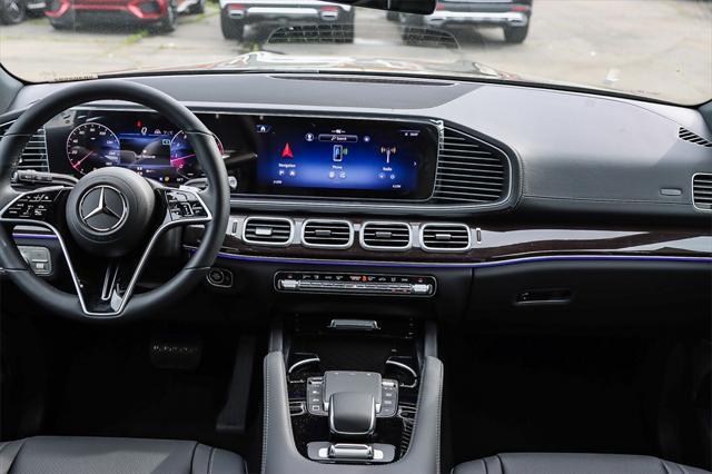 new 2025 Mercedes-Benz GLS 450 car, priced at $92,275