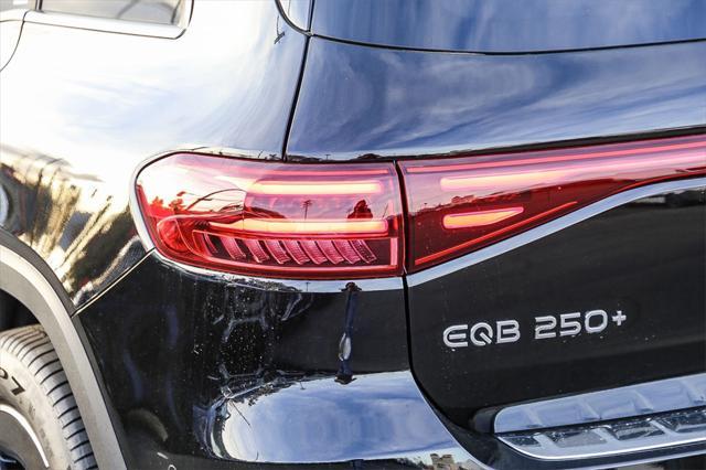 new 2024 Mercedes-Benz EQB 250 car, priced at $59,425