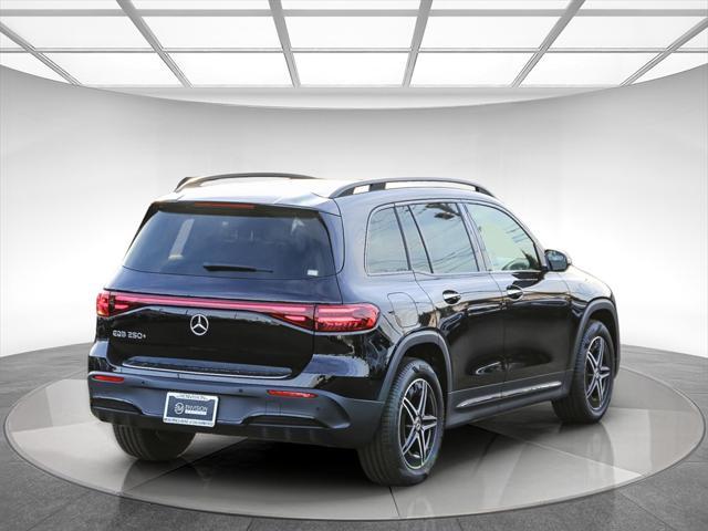 new 2024 Mercedes-Benz EQB 250 car, priced at $59,425