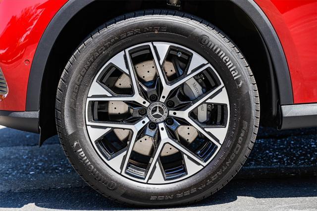 new 2025 Mercedes-Benz GLC 350e car, priced at $65,455